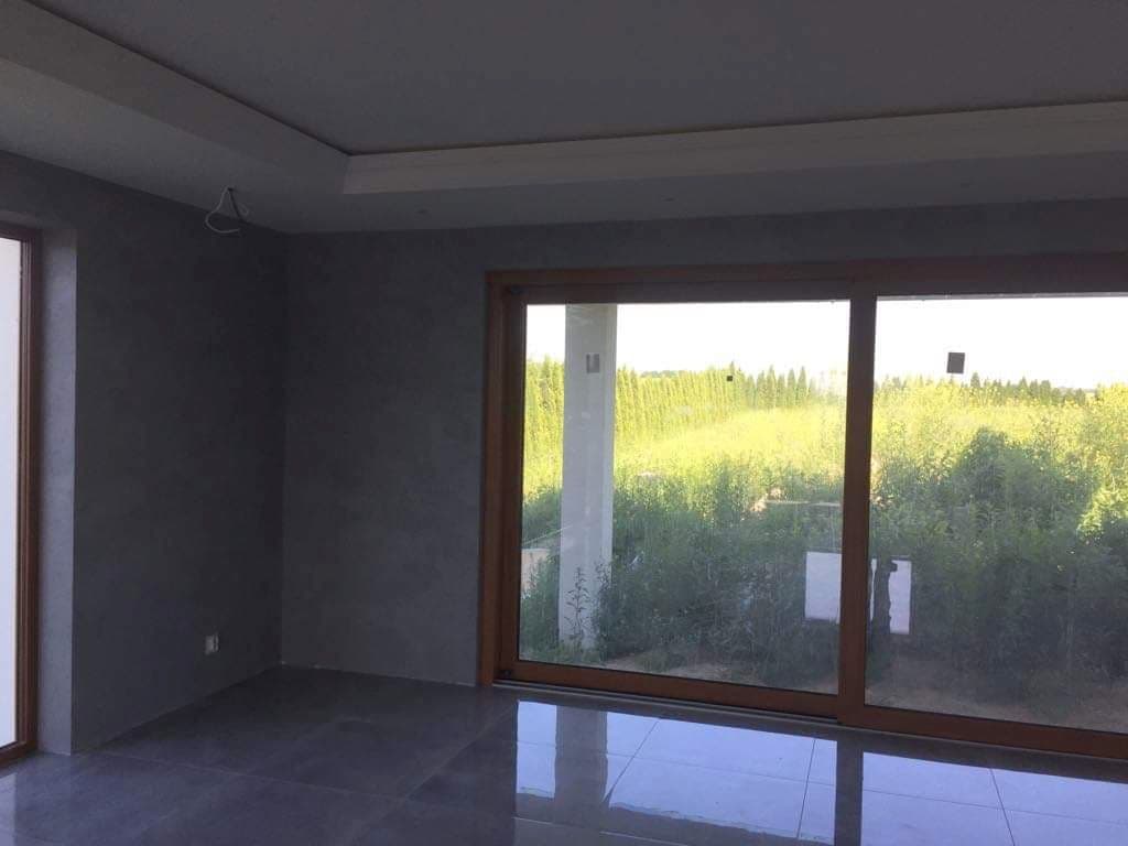 Panele podłogowe i parkiet Lublin – montaż i wykończenie