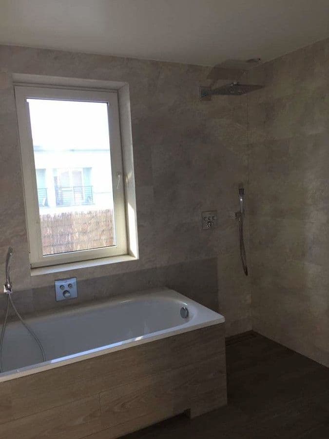 Wykończenie salonu Lublin – firma remontowa z wieloletnim doświadczeniem